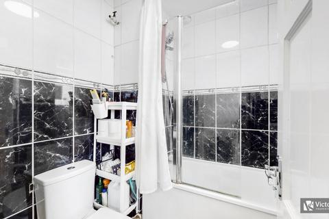 1 bedroom apartment to rent, Shaftesbury Court, Shaftesbury Street, Shoreditch, London, N1