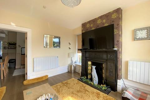 1 bedroom flat for sale - Flat 1, 20 Beach Road, Fairbourne LL38 2PX
