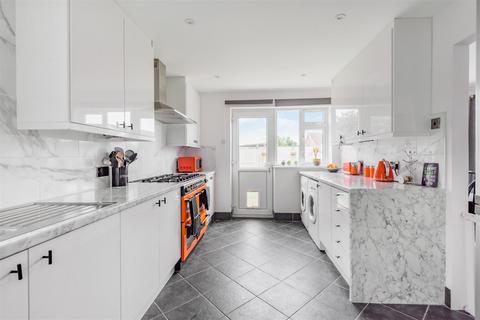 3 bedroom detached bungalow for sale - Harbour Road, Pagham, Bognor Regis, PO21