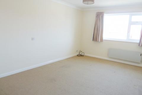 2 bedroom apartment for sale, Crystal Lodge, Clifton Drive, Lytham St. Annes