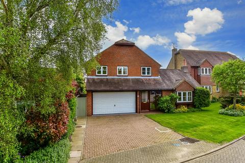 4 bedroom detached house for sale, St. Mary's Meadow, Wingham, Canterbury, Kent