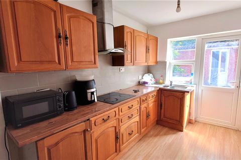 5 bedroom end of terrace house for sale - Harmondsworth Road, West Drayton, Greater London, UB7