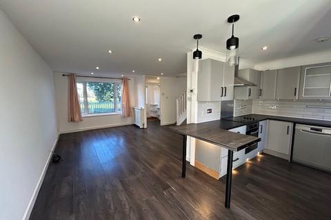 undefined, Wyndham Close, CO2