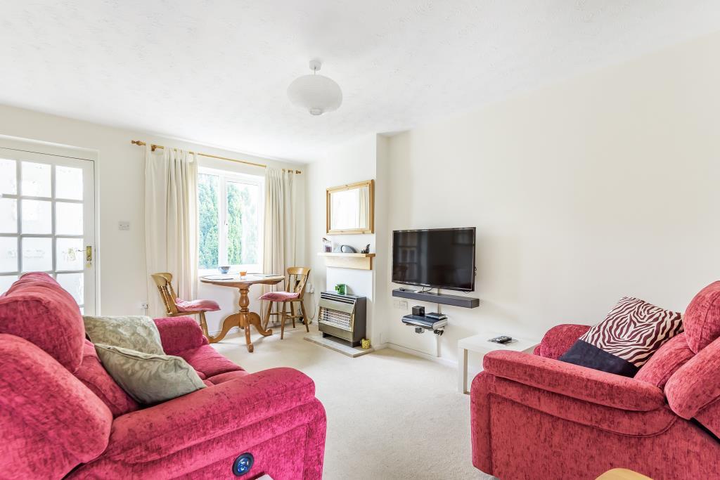 Rowell Way, Chipping Norton, 2 bed end of terrace house £300,000