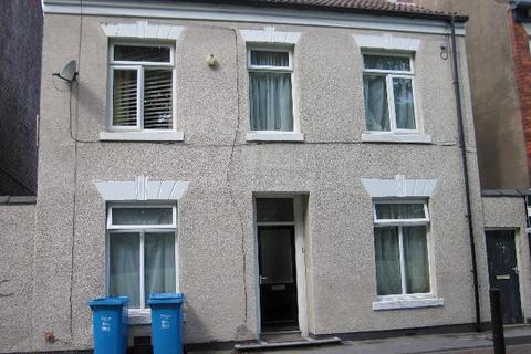 2 bedroom flat for sale, Peel Street, Hull, HU3 1QS