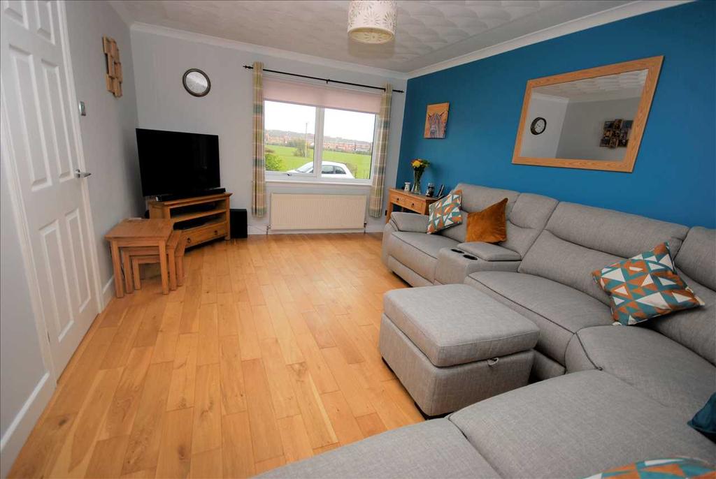 Knockrivoch Place, Ardrossan 3 bed semidetached house £158,000