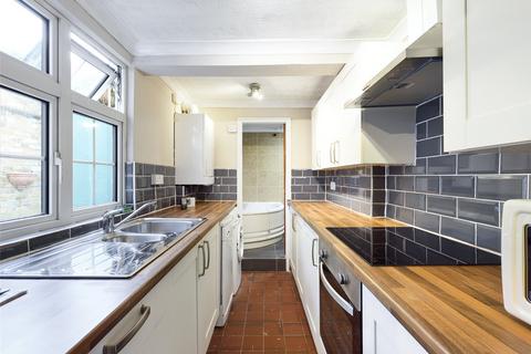 2 bedroom terraced house to rent, Mill Cottages, Wraysbury Road, Staines, Middlesex, TW18