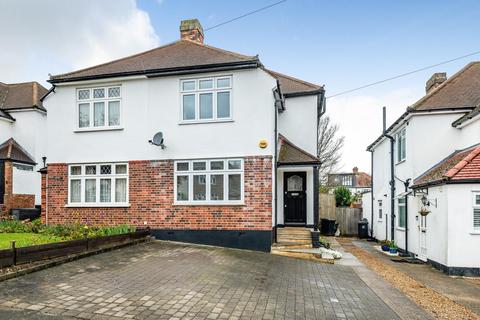 18 Elmstead Avenue, Chislehurst, BR7 6EQ