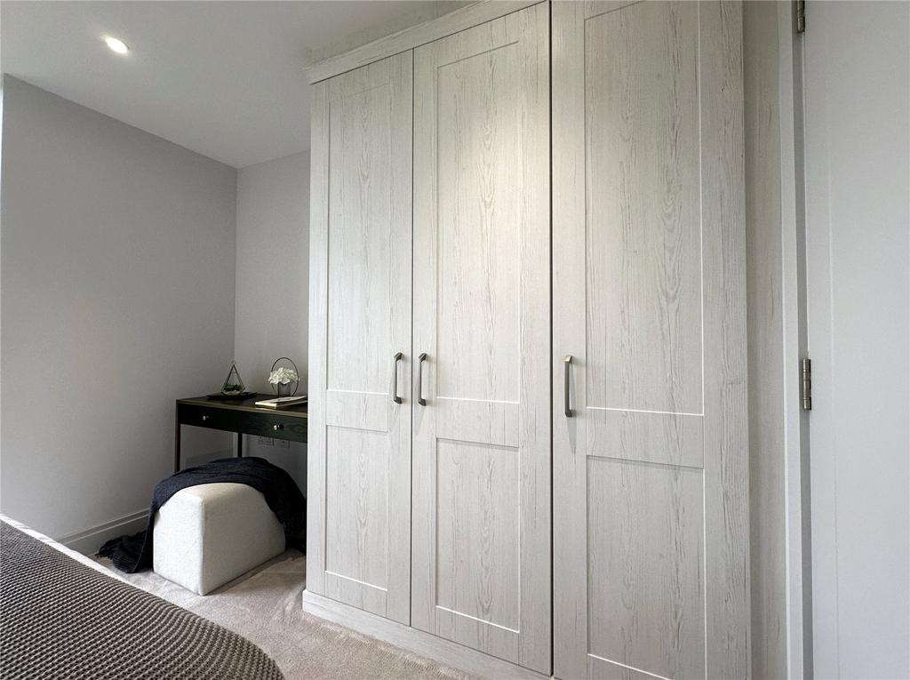 Apartment 48