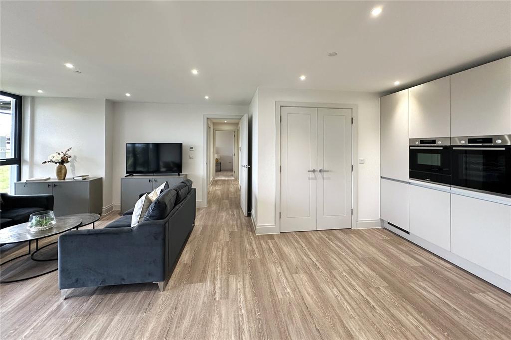 Apartment 48