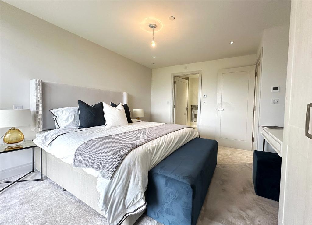 Apartment 48