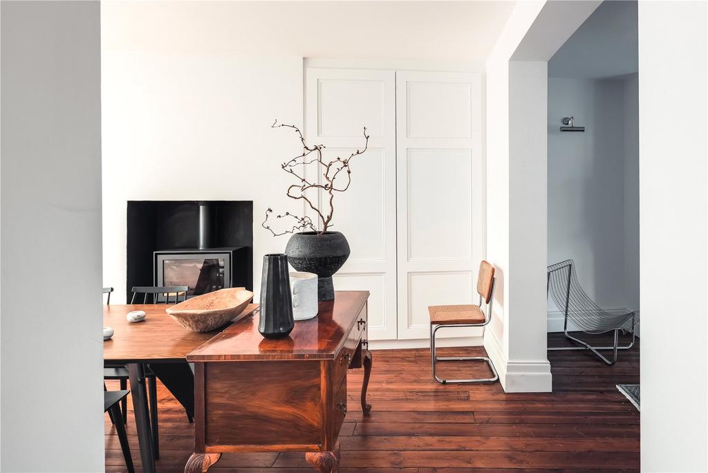 Farleigh Road, Hackney, London, N16 2 bed £1,050,000