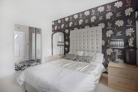 3 Gemini Close, Cheltenham, GL51 0FF