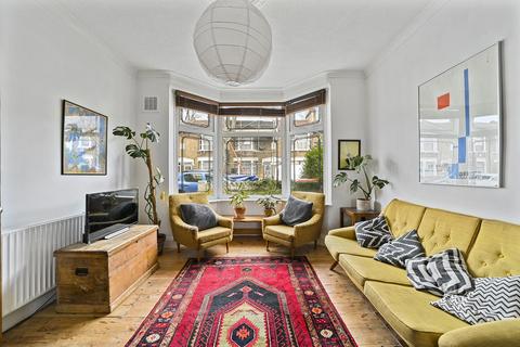 158 Halley Road, London, E7 8DU