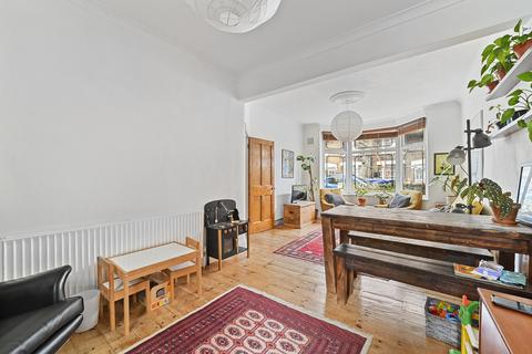 158 Halley Road, London, E7 8DU