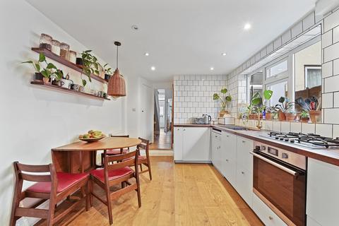 158 Halley Road, London, E7 8DU