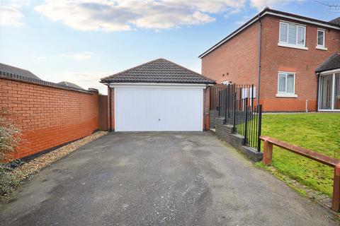 4 bedroom detached house to rent, Heather Crescent, Melton Mowbray, Leicestershire