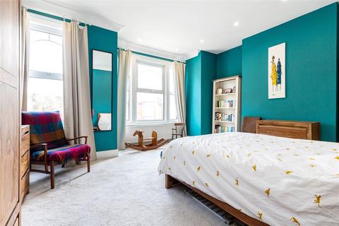 4 Fernthorpe Road, London, SW16 6DR