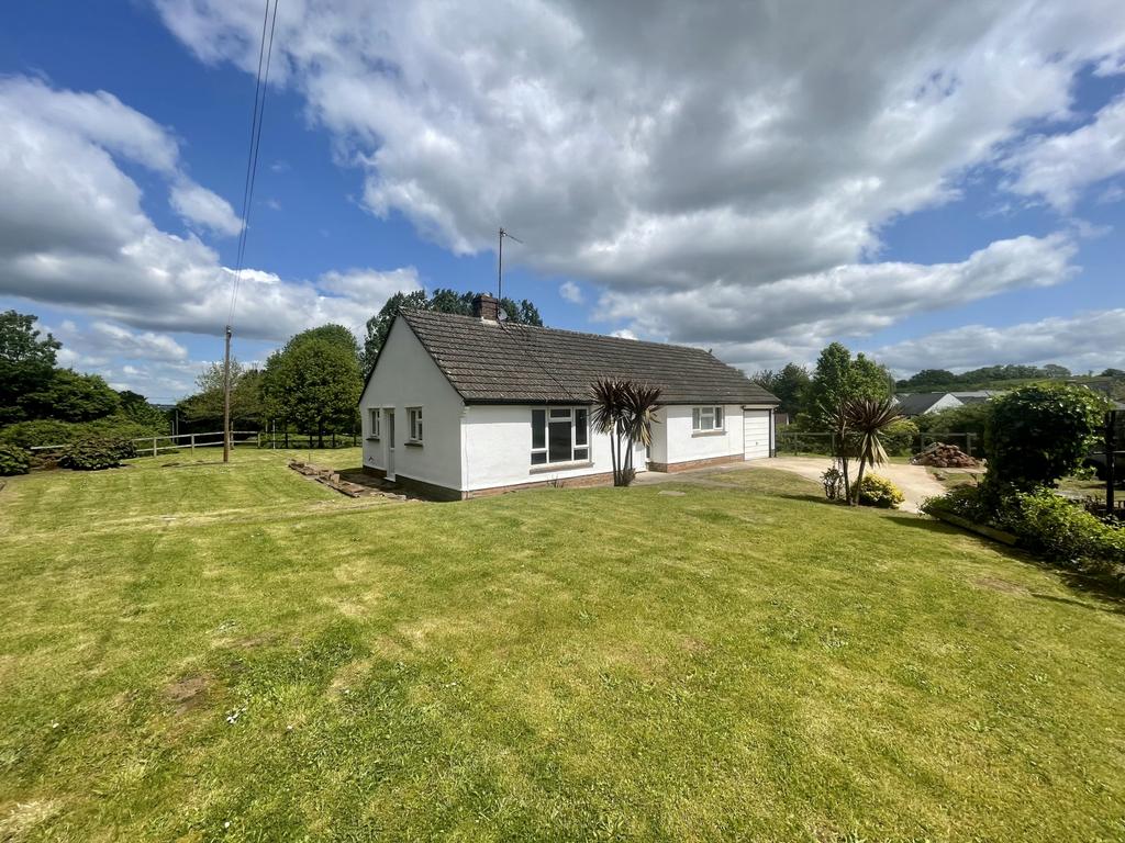 Westhaven, Exminster, EX6 2 bed bungalow for sale £400,000