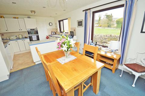 Langholme Skipton Road, Bradley, Keighley, BD20 9EF