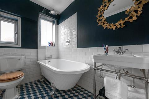 Flat A, 22 Wrentham Avenue, London, NW10 3HA