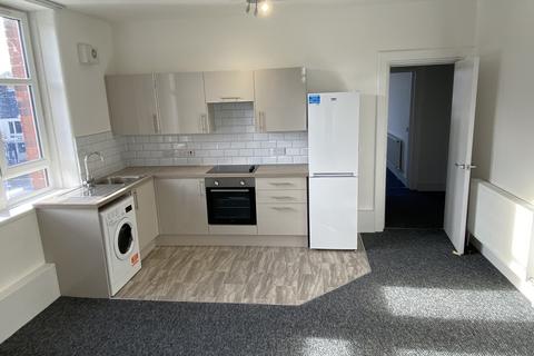 2 bedroom flat to rent, 14 Back Sneddon Street, Paisley, PA3