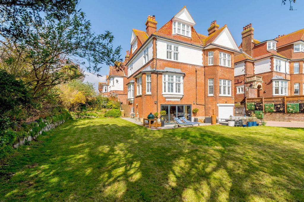 Milnthorpe Road, Eastbourne, East Sussex 7 bed detached house £1,995,000