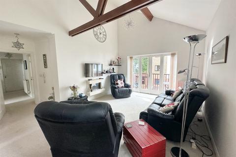 3 bedroom penthouse for sale, Ferndown