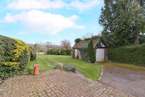 Primrose Cottage The Street, Compton, Guildford, GU3 1EB