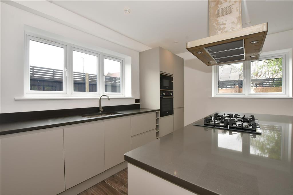 Kitchen / Diner / Living Area