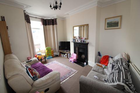 2 bedroom terraced house for sale, Jubilee Crescent, Gainsborough