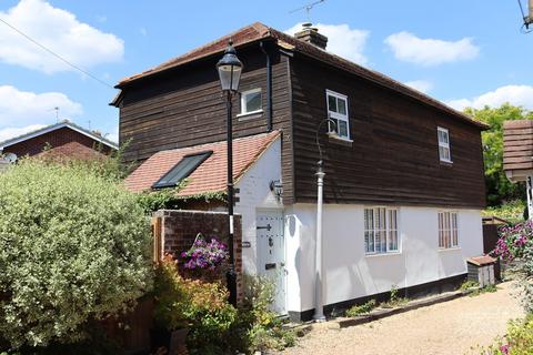 Malt Cottage Brewers Yard, Storrington, Pulborough, RH20 4DN