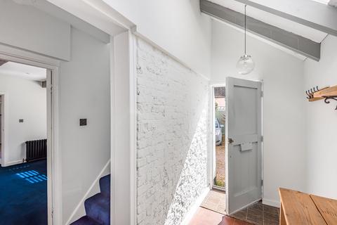 Malt Cottage Brewers Yard, Storrington, Pulborough, RH20 4DN