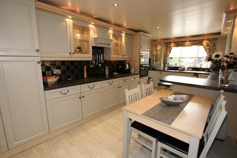 9 Talbot Road, Penistone, Sheffield, S36 9ED