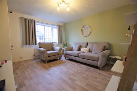 14 Sandpiper Drive, Uttoxeter, ST14 8TA