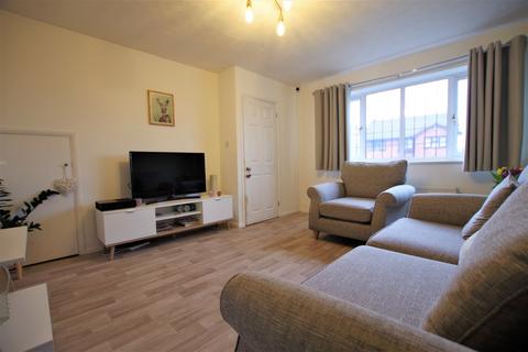 14 Sandpiper Drive, Uttoxeter, ST14 8TA