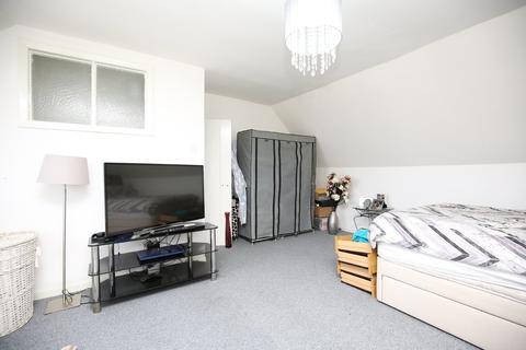 43 Grove Road, Atherstone, CV9 1DJ