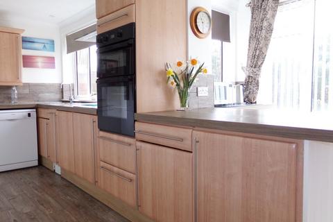 3 bedroom detached house for sale, Cromer Road, Cromer NR27