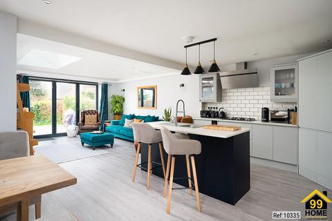 Kirkley Basingstoke Road, Spencers Wood, Reading, RG7 1AP