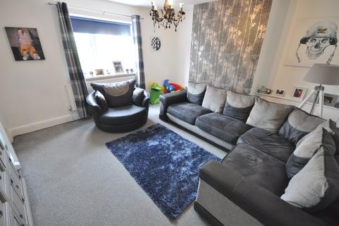 18 Bloomhill Close, Moorends, Doncaster, DN8 4PD