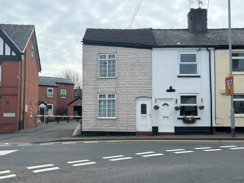 Nantwich Road, Middlewich 2 bed end of terrace house £110,000