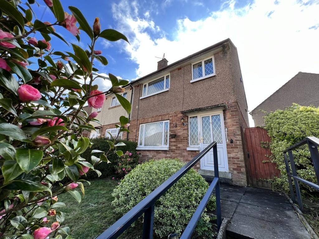 Douglas Grove, Darwen 3 bed townhouse - £105,000