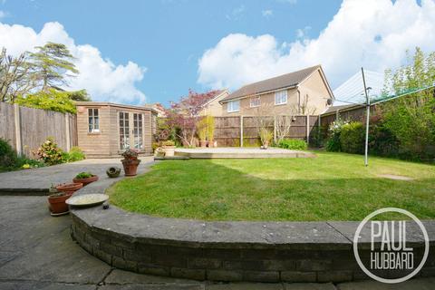 3 Airedale, Carlton Colville, Lowestoft, NR33 8TJ