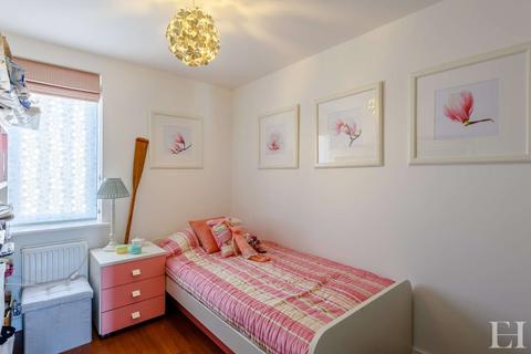 12 Consort Avenue, Trumpington, Cambridge, CB2 9AF