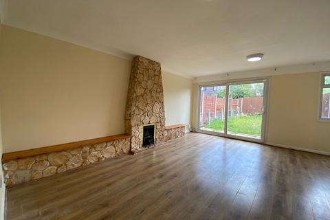 34 Mendip Close, Slough, SL3 8UB