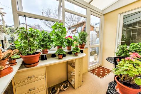 12 Ballards Way, Yelland, Barnstaple, EX31 3ER