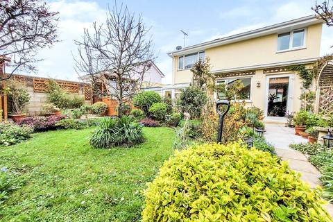 12 Ballards Way, Yelland, Barnstaple, EX31 3ER