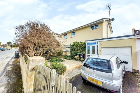 12 Ballards Way, Yelland, Barnstaple, EX31 3ER