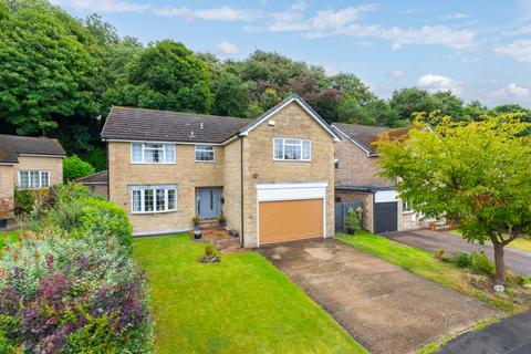 5 bedroom detached house for sale, Birchdale, Bingley, West Yorkshire, BD16