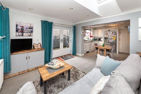46 Birchdale, Bingley, BD16 4SE